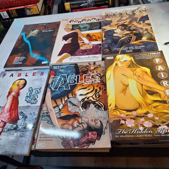 Fables Lot Of 15 Graphic Novels: Fables Vol. 22: Farewell + TPBs - Picture 1 of 6